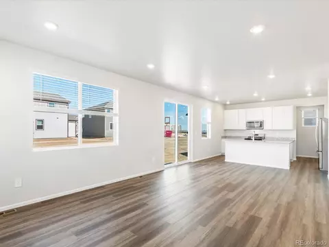 4701 Sunsplash Way, Johnstown, CO 80534 photo 6