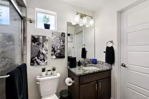 Bath - 19118 E 54th Pl, Denver, CO 80249 photo 2 of 4