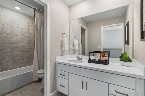 24161 E 32nd Pl, Aurora, CO 80019 photo 32
