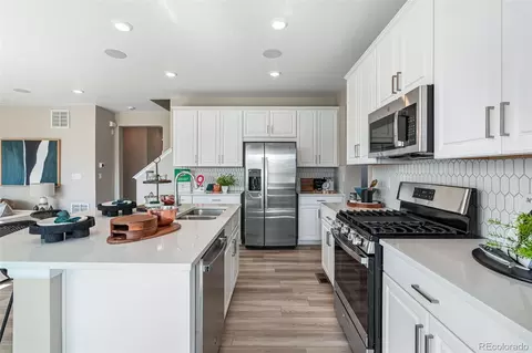 24161 E 32nd Pl, Aurora, CO 80019 photo 15
