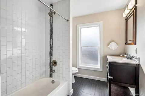 Bath - 2027 E 25th Ave, Denver, CO 80205 photo 4 of 6