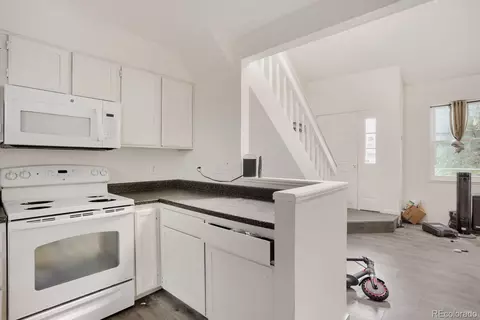 Kitchen - 17284 E Ford Dr, Aurora, CO 80017 photo 3 of 3