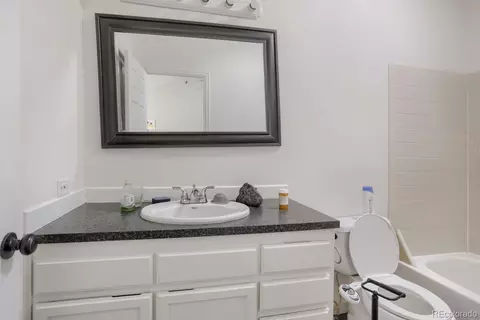 Bath - 17284 E Ford Dr, Aurora, CO 80017 photo 1 of 1