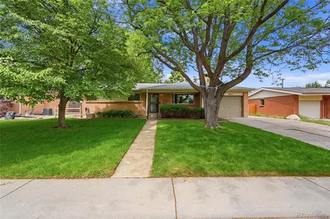 6045 Parfet St, Arvada, CO 80004