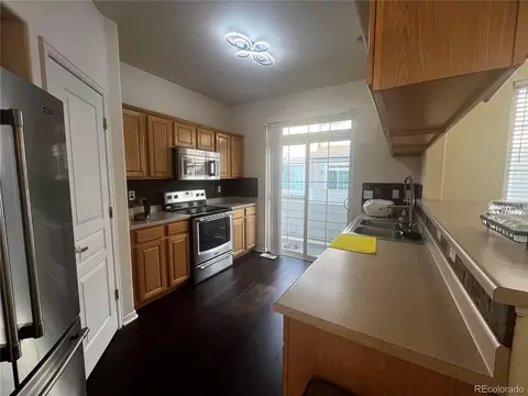 Kitchen - 16901 E Warren Pl #B, Aurora, CO 80013 photo 1 of 1