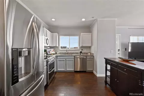 Kitchen - 23404 E Dorado Pl #E, Aurora, CO 80016 photo 2 of 3