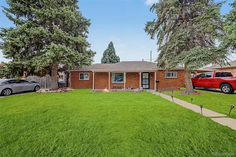 1050 Russell Blvd, Thornton, CO 80229