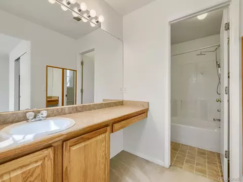 Bath - 19355 E 58th Dr, Aurora, CO 80019 photo 2 of 4