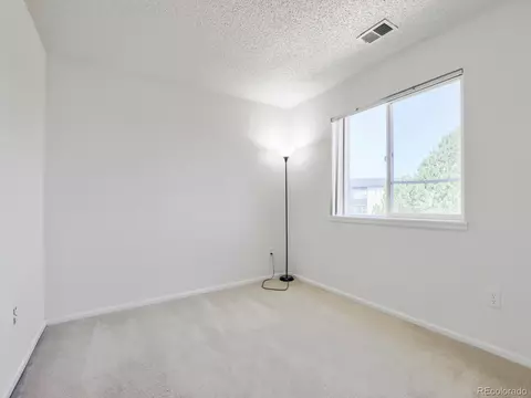 Bedroom - 19355 E 58th Dr, Aurora, CO 80019 photo 4 of 6