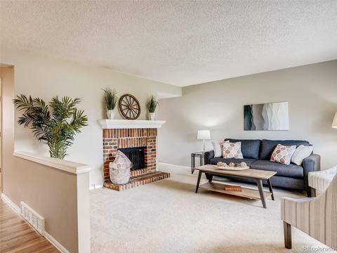 8861 E Amherst Dr #D, Denver, CO 80231 photo 4