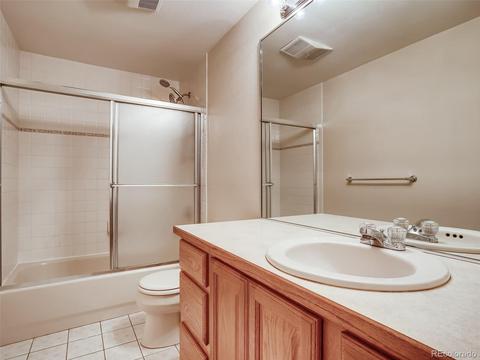 8861 E Amherst Dr #D, Denver, CO 80231 photo 21