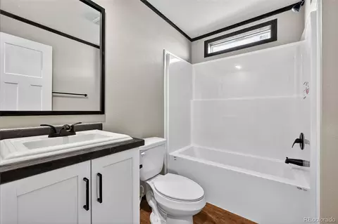 Bath - 6255 N Ramah Hwy, Yoder, CO 80864 photo 3 of 3