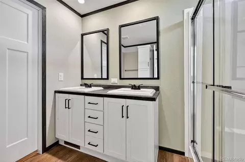 Bath - 6255 N Ramah Hwy, Yoder, CO 80864 photo 1 of 3