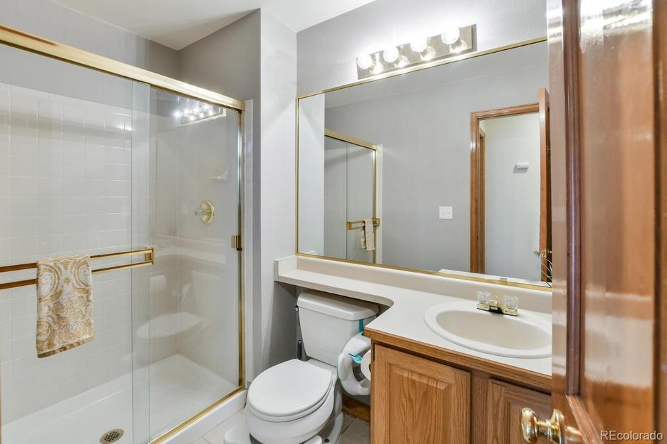  16170 E Prentice Ln, Centennial, CO 80015 photo 31