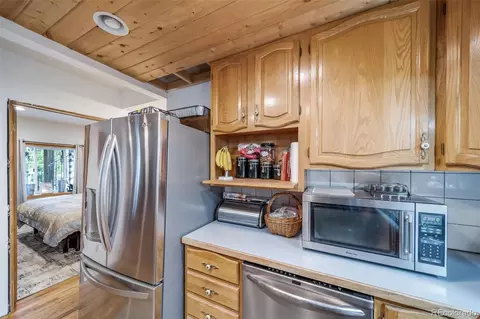 Kitchen - 8774 Spring Dr, Conifer, CO 80433 photo 3 of 7