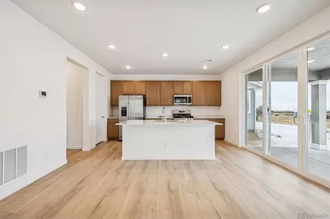 45947 Gentry Ave, Bennett, CO 80102 photo 8