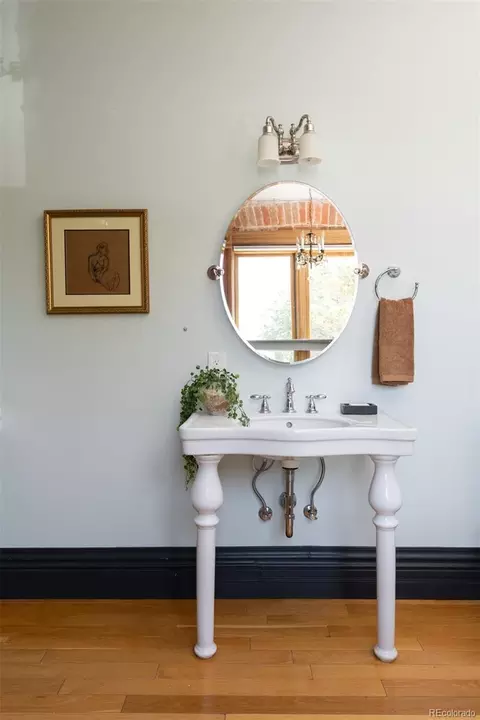 Bath - 2536 N Gilpin St, Denver, CO 80205 photo 6 of 7