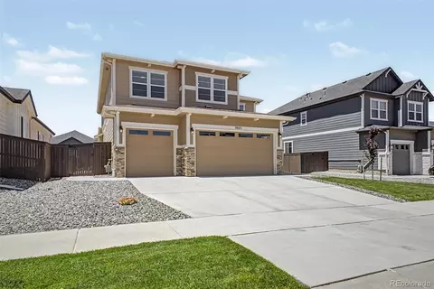 9805 Ceylon Ct, Commerce City, CO 80022