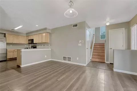 21539 E 47th Ave, Denver, CO 80249 photo 8