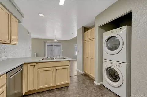 21539 E 47th Ave, Denver, CO 80249 photo 13