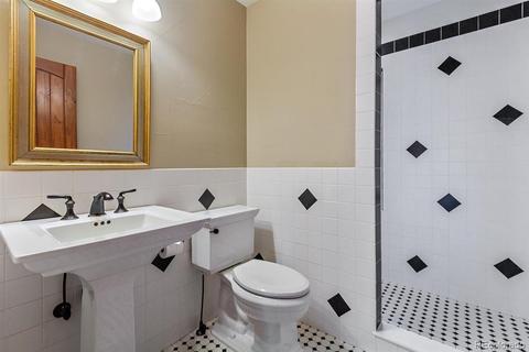 2255 Grape St, Denver, CO 80207 photo 19
