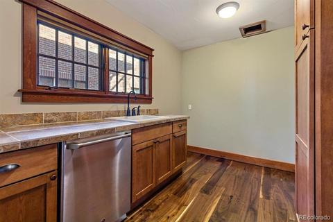 2255 Grape St, Denver, CO 80207 photo 14