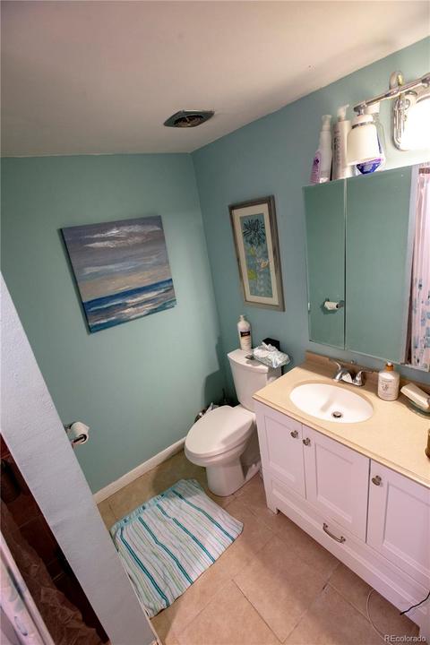 11685 E 2nd Ave, Aurora, CO 80010 photo 27