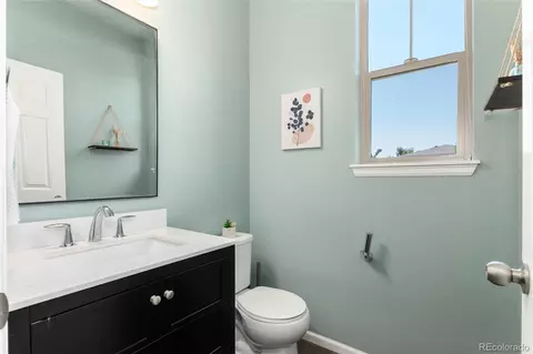 Bath - 26822 Easter Pl, Aurora, CO 80016 photo 1 of 5