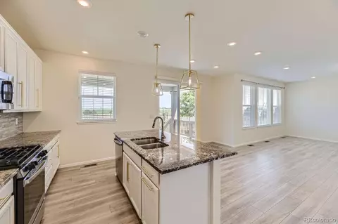 26221 E 5th Pl, Aurora, CO 80018 photo 11