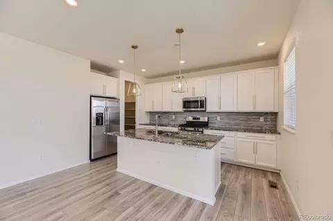 26221 E 5th Pl, Aurora, CO 80018 photo 10