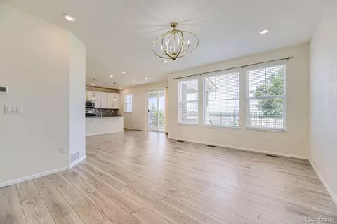 26221 E 5th Pl, Aurora, CO 80018 photo 7