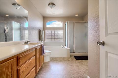 19309 E 50th Dr, Denver, CO 80249 photo 16