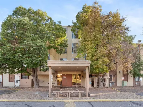 1304 S Parker Rd #146, Denver, CO 80231