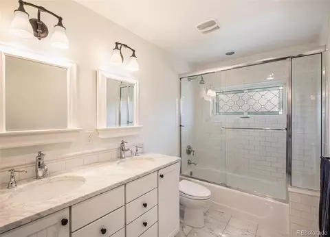 Bath - 2078 Eudora St, Denver, CO 80207 photo 3 of 4