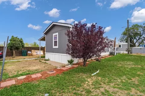 15814 Colfax Ave, Aurora, CO 80011
