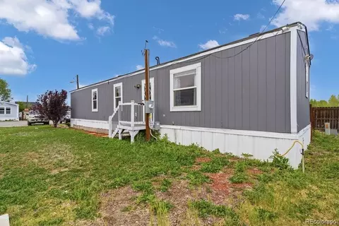 15814 Colfax Ave, Aurora, CO 80011