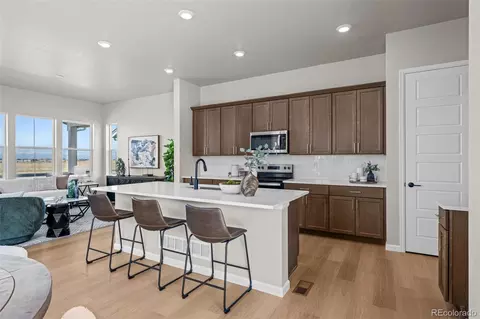 21044 E 63rd Dr, Aurora, CO 80019 photo 2