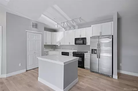 3890 S Dayton St #103, Aurora, CO 80014