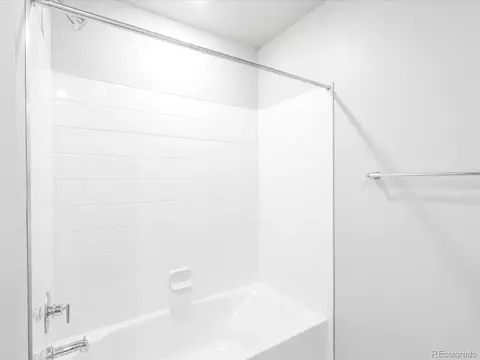22495 E 7th Pl, Aurora, CO 80018 photo 9