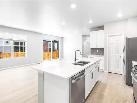 22495 E 7th Pl, Aurora, CO 80018 photo 10
