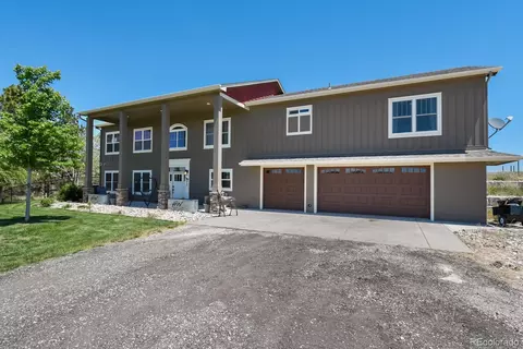 6200 Canyon Trl, Elizabeth, CO 80107