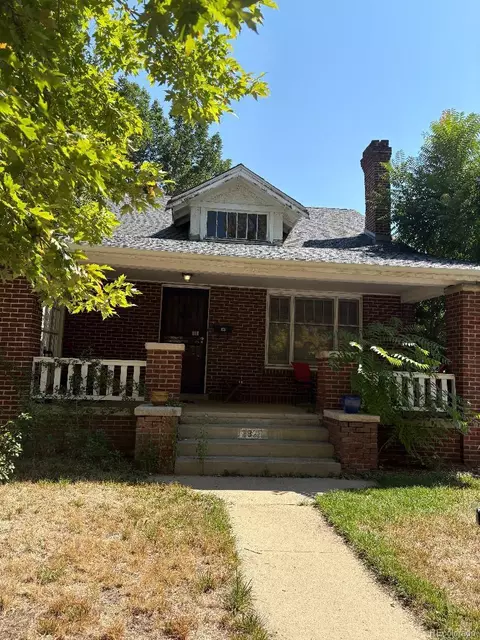 2828 Birch St, Denver, CO 80207