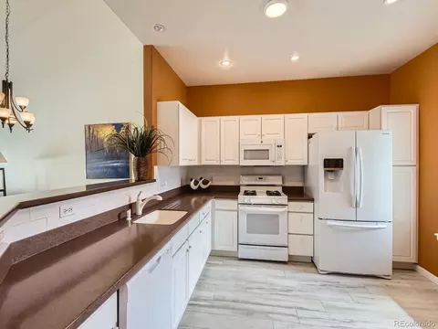 12819 E Dickensen Pl, Aurora, CO 80014 photo 9