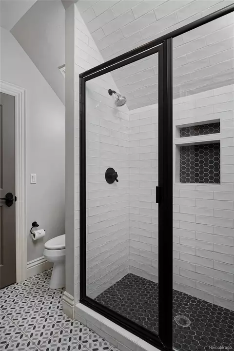 Bath - 7740 E 6th Ave, Denver, CO 80230 photo 5 of 5