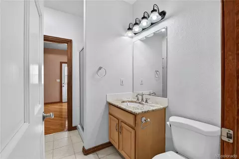 Bath - 13291 N Harback Rd, Bennett, CO 80102 photo 4 of 4