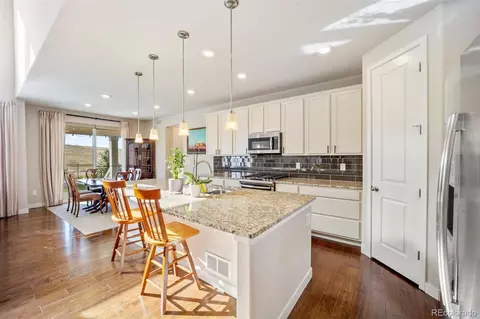 Kitchen - 27786 E Alder Dr, Aurora, CO 80016 photo 2 of 5