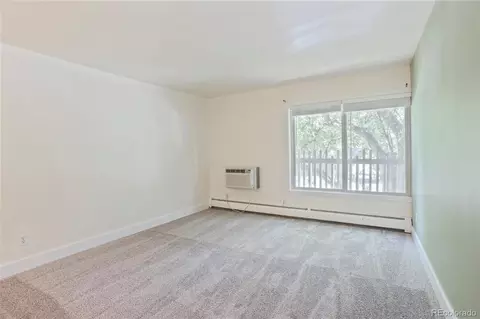 Living - 2707 Valmont Rd #211B, Boulder, CO 80304 photo 1 of 3