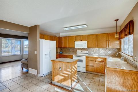 17990 E Brown Pl, Aurora, CO 80013 photo 5