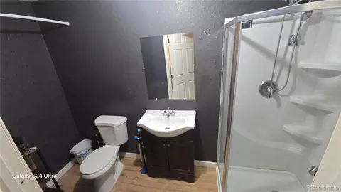 Bath - 3280 S Biscay Way, Aurora, CO 80013 photo 6 of 6