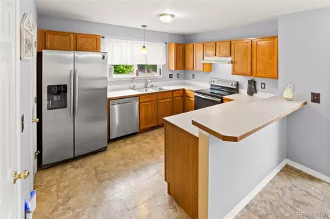 Kitchen - 121 8th St, Frederick, CO 80530 photo 2 of 3